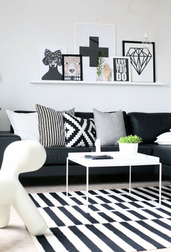 Graphic living room in black and white