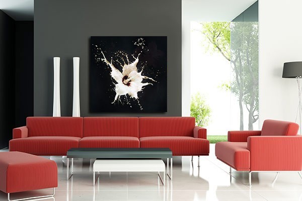 Graphic canvas in black and white