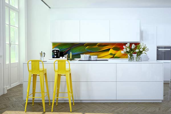 Adhesive belief in the original kitchen IZOA