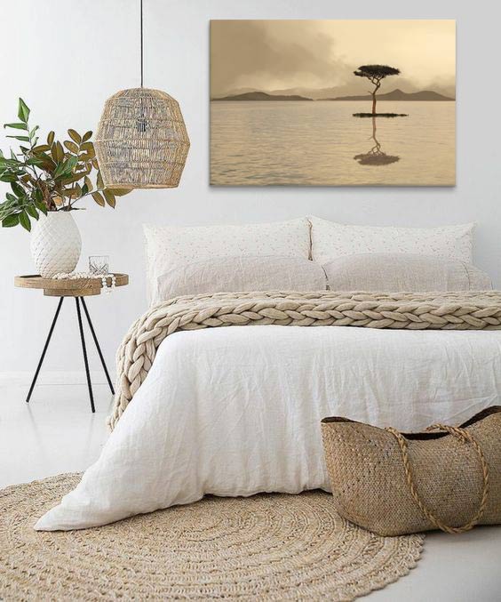 Zen room decoration natural materials